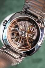 Load image into Gallery viewer, H.Moser &amp; Cie meteorite moser