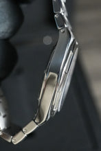 Load image into Gallery viewer, Vacheron Constantin Overseas