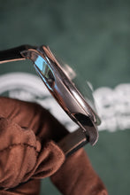 Load image into Gallery viewer, H.Moser &amp; Cie. Cie Venturer Small Seconds