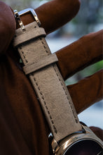 Load image into Gallery viewer, H.Moser &amp; Cie purple pioneer