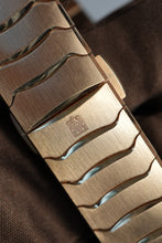 Load image into Gallery viewer, H.Moser &amp; Cie wyoming jade