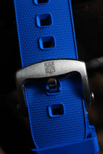 Load image into Gallery viewer, H.Moser &amp; Cie streamliner alpine tourbillion openwork