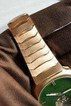 Load image into Gallery viewer, H.Moser &amp; Cie wyoming jade