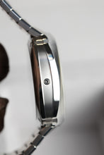 Load image into Gallery viewer, H.Moser &amp; Cie Streamliner Perpetual Moon Concept Meteorite