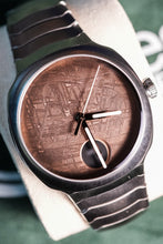Load image into Gallery viewer, H.Moser &amp; Cie meteorite moser