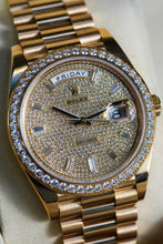 Load image into Gallery viewer, Rolex Day-Date 40 pave