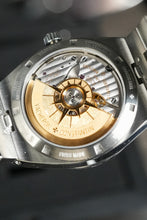 Load image into Gallery viewer, Vacheron Constantin Overseas