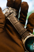 Load image into Gallery viewer, H.Moser &amp; Cie blue fume on strap