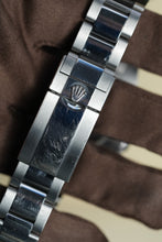Load image into Gallery viewer, Rolex GMT-Master II oyster pepsi