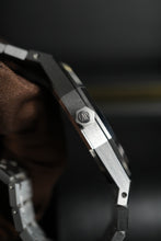Load image into Gallery viewer, Audemars Piguet Royal Oak Jumbo "50th Anniversary"