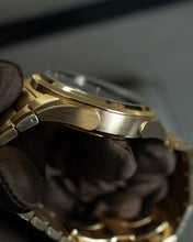 Load image into Gallery viewer, Parmigiani Fleurier N/A