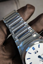 Load image into Gallery viewer, Parmigiani Fleurier ltd blue of 250