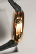 Load image into Gallery viewer, H.Moser &amp; Cie Streamliner Flyback Chronograph Automatic Boutique Edition